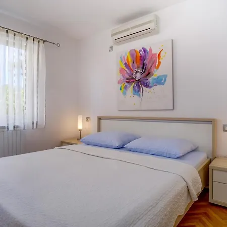 Apartman Leonida