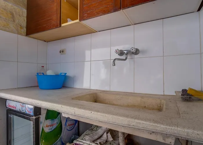 Leonida * Mali Lošinj