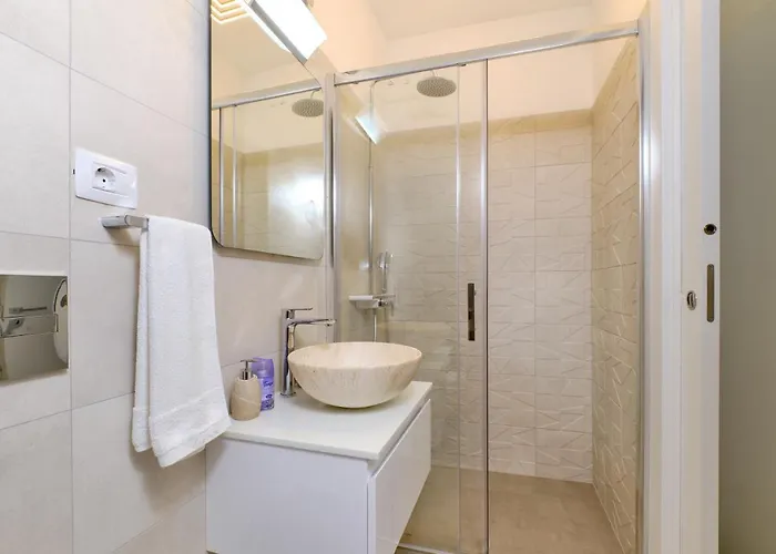 Leonida * Mali Lošinj