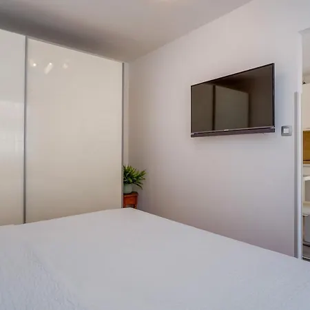 Leonida * Mali Losinj